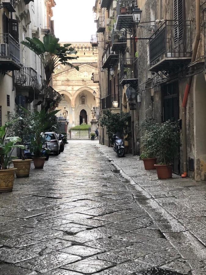 Casa Di Fronte La Cattedrale Apartamento Palermo Exterior foto